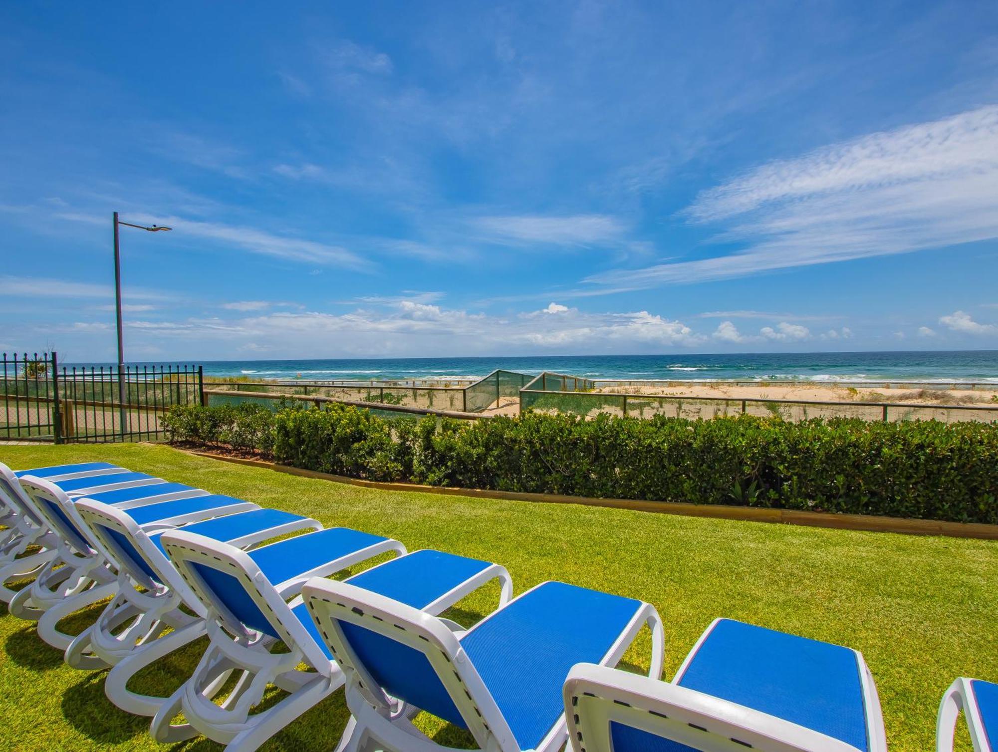 Breakers North Absolute Beachfront Apartments - Official Χρυσή Ακτή Εξωτερικό φωτογραφία