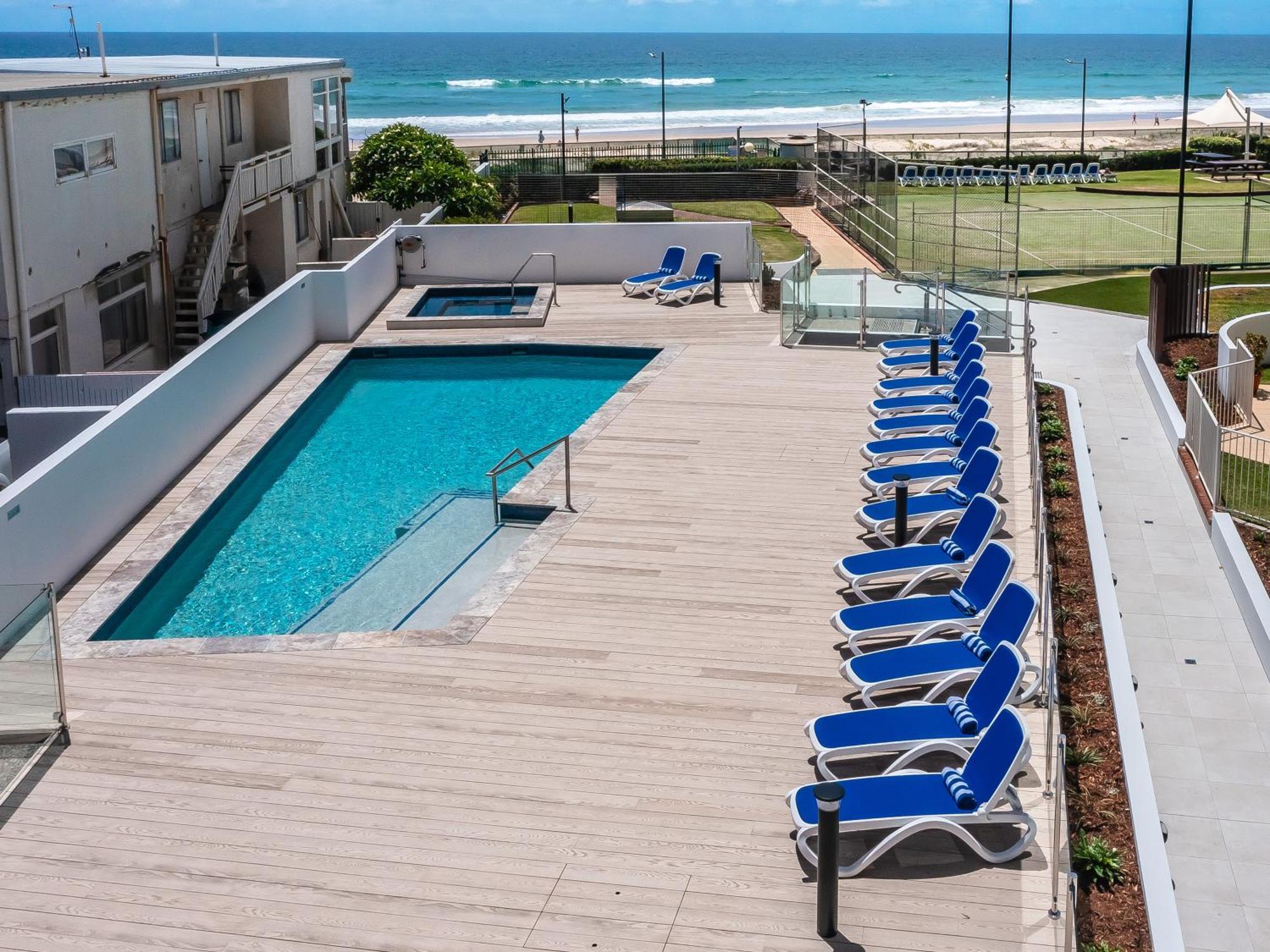 Breakers North Absolute Beachfront Apartments - Official Χρυσή Ακτή Εξωτερικό φωτογραφία